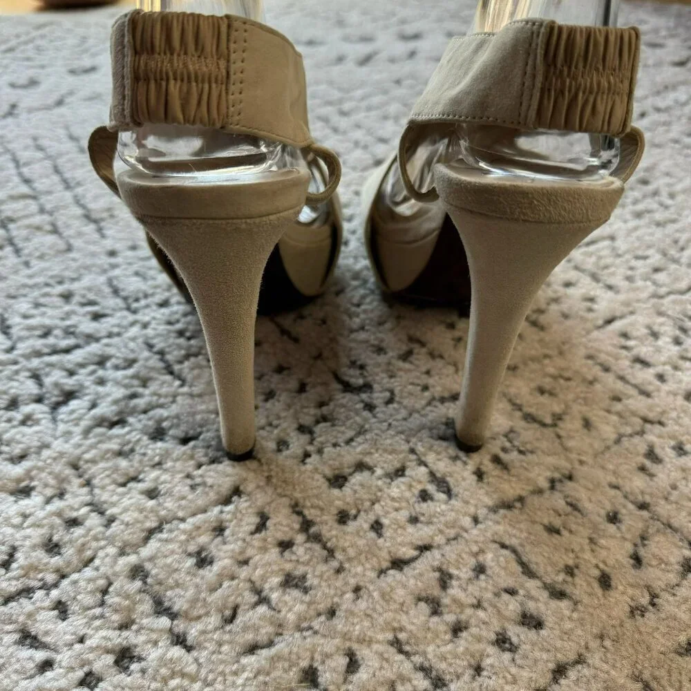 Diane Von Furstenberg Beige Suede Peep-Toe Heels 4.5